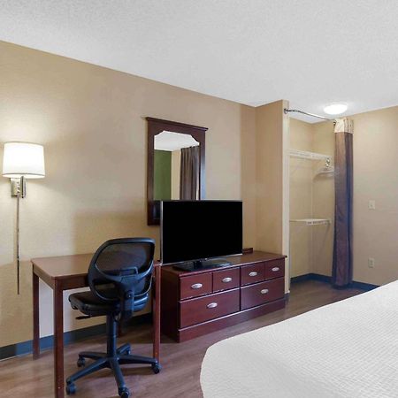 Extended Stay America Suites - Secaucus - Meadowlands Екстер'єр фото