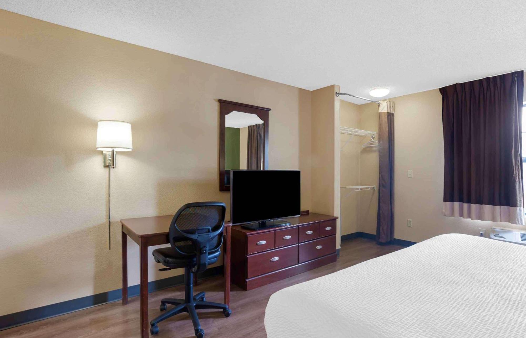 Extended Stay America Suites - Secaucus - Meadowlands Екстер'єр фото