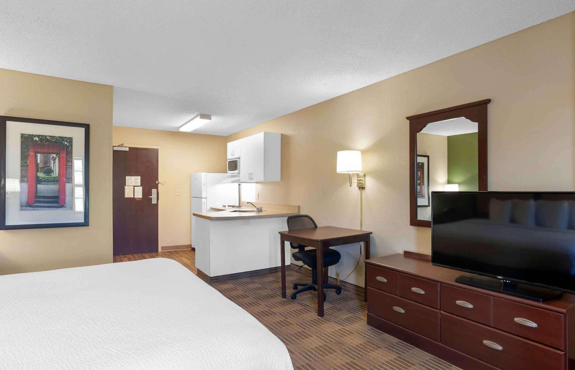 Extended Stay America Suites - Secaucus - Meadowlands Екстер'єр фото
